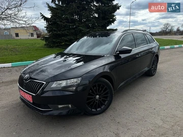 Авто Skoda Superb 2019 № 8702361
