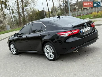 Авто Toyota Camry 2020 № 8702368