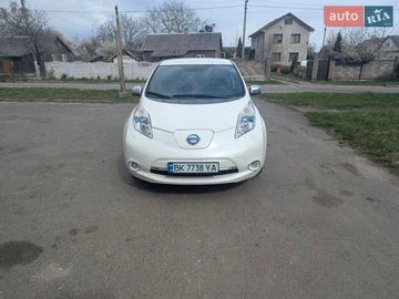 Авто Nissan Leaf 2014 № 8702721