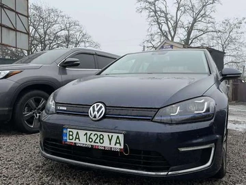 Авто Volkswagen E-Golf 2015 № 8702751