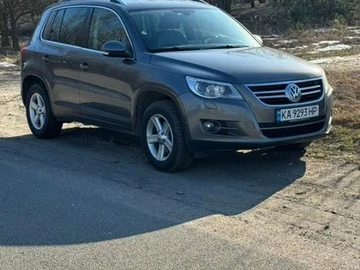 Авто Volkswagen Tiguan 2010 № 8702756