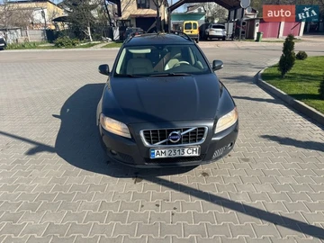 Авто Volvo V70 2011 № 8702760