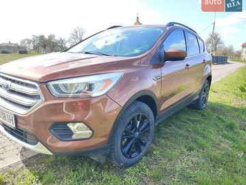 Авто Ford Escape 2016 № 8702778