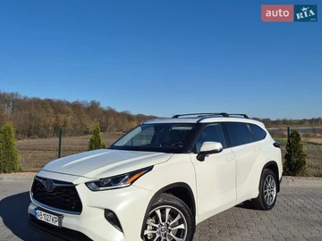 Авто Toyota Highlander 2021 № 8702913