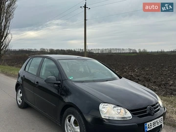 Авто Volkswagen Golf 2004 № 8703117