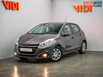 Авто Peugeot 208 2018 № 8703158