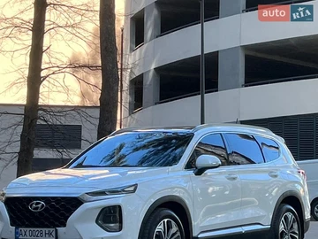 Авто Hyundai Santa Fe 2018 № 8703615