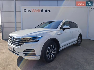 Авто Volkswagen Touareg 2018 № 8703780