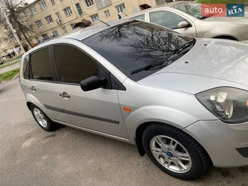 Авто Ford Fiesta 2007 № 8703812
