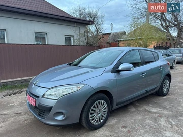 Авто Renault Megane 2009 № 8704006