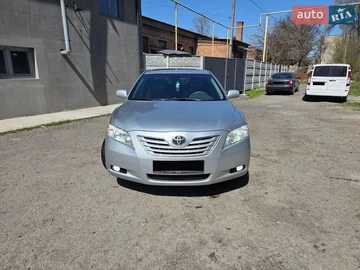 Авто Toyota Camry 2006 № 8704028