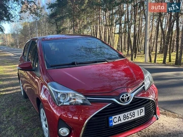 Авто Toyota Yaris 2014 № 8704206