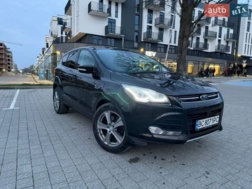 Авто Ford Escape 2013 № 8704207