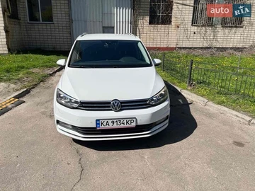 Авто Volkswagen Touran 2016 № 8704362