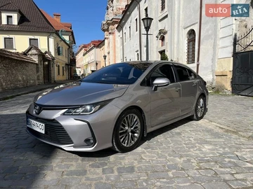 Авто Toyota Corolla 2019 № 8704379