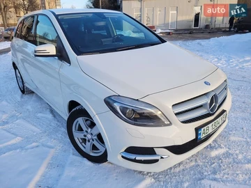 Авто Mercedes B-Class 2015 № 8704390