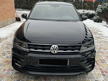 Авто Volkswagen Tiguan 2020 № 8704400
