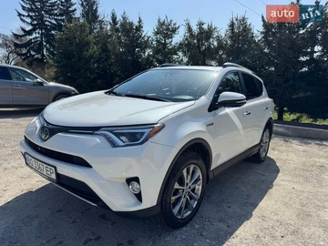 Авто Toyota Rav4 2018 № 8704407
