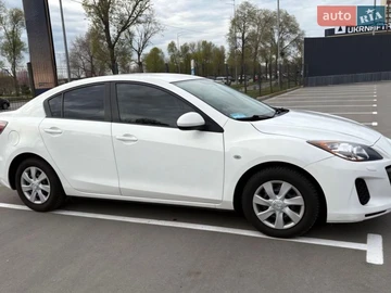 Авто Mazda 3 2011 № 8704494