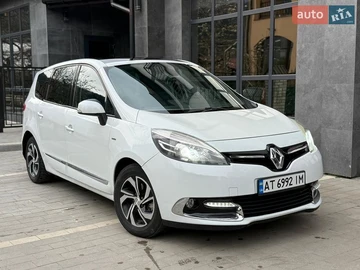 Авто Renault Grand Scenic 2012 № 8704503