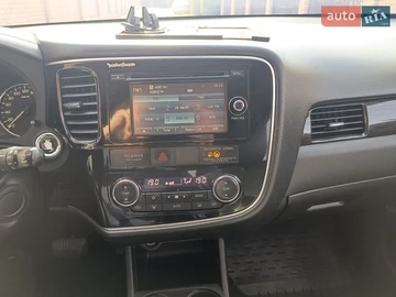 Авто Mitsubishi Outlander 2016 № 8704671