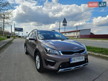 Авто KIA Rio X-Line 2018 № 8704823
