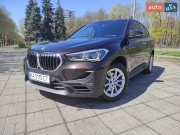 Авто BMW X1 2022 № 8704832