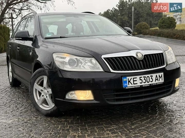 Авто Skoda Octavia 2009 № 8704866