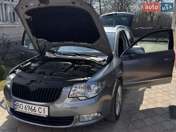 Авто Skoda Superb 2013 № 8704968