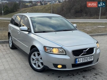 Авто Volvo V50 2008 № 8705078