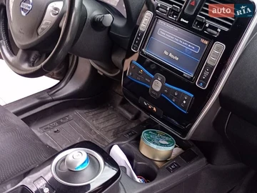 Авто Nissan Leaf 2015 № 8705163