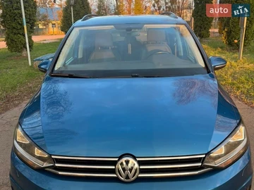 Авто Volkswagen Touran 2017 № 8705200
