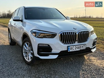 Авто BMW X5 2021 № 8705812