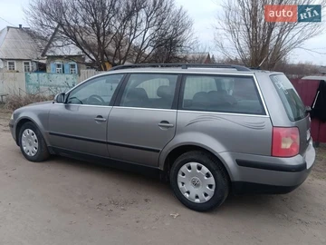 Авто Volkswagen Passat 2004 № 8705829