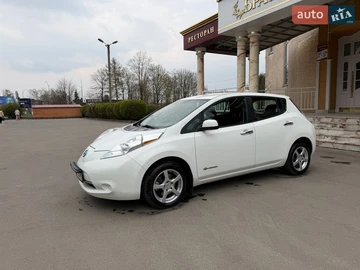 Авто Nissan Leaf 2015 № 8706050