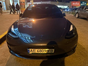 Авто Tesla Model 3 2023 № 8706255