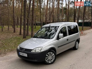 Авто Opel Combo 2005 № 8706452