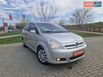 Авто Toyota Corolla Verso 2005 № 8706486