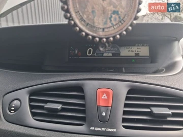Авто Renault Grand Scenic 2011 № 8706511