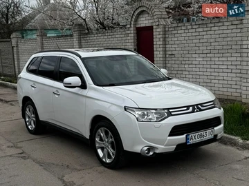 Авто Mitsubishi Outlander 2013 № 8706931