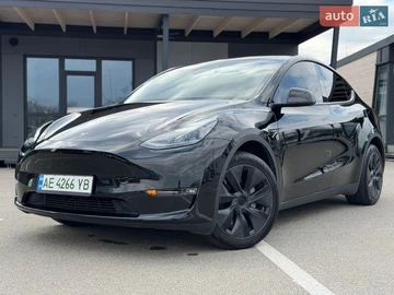Авто Tesla Model Y 2024 № 8707106
