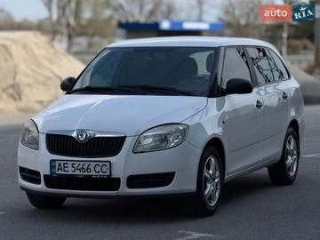 Авто Skoda Fabia 2009 № 8707164