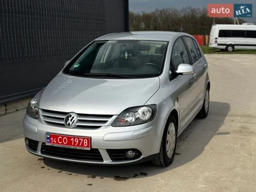 Авто Volkswagen Golf Plus 2007 № 8707333