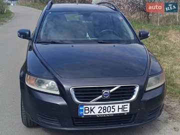 Авто Volvo V50 2008 № 8707342