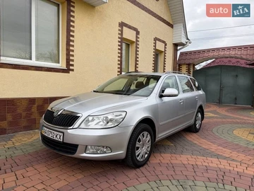 Авто Skoda Octavia 2012 № 8707363