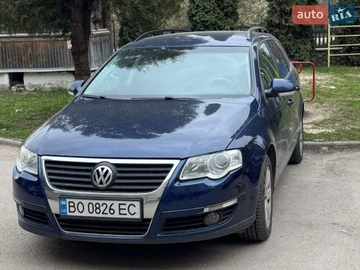 Авто Volkswagen Passat 2010 № 8707375