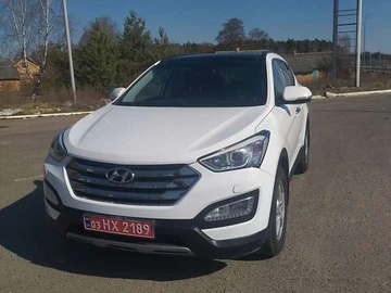 Авто Hyundai Santa Fe 2014 № 8707736