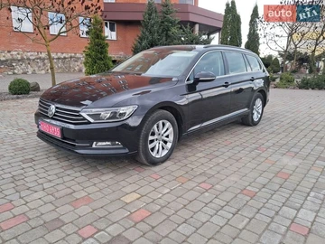 Авто Volkswagen Passat 2018 № 8707751