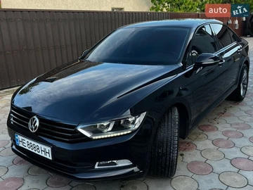 Авто Volkswagen Passat 2018 № 8707909