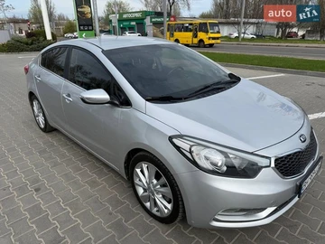 Авто KIA K3 2014 № 8707920